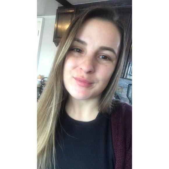 Meet your Posher, Kyra - Picture 1 of 1